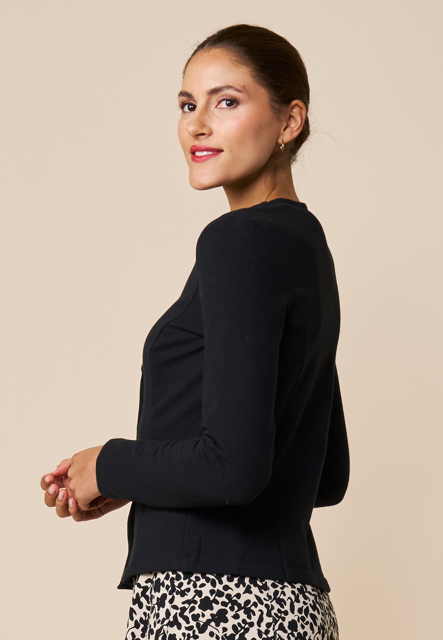 blazer-carmen-bio-baumwolle-damen-schwarz