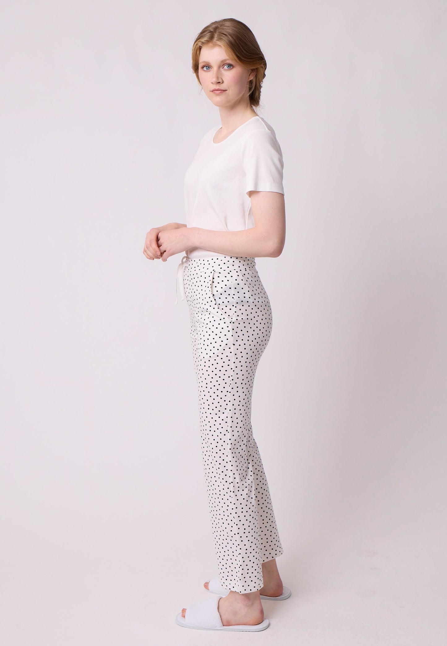 Pyjamahose, Modell Juna