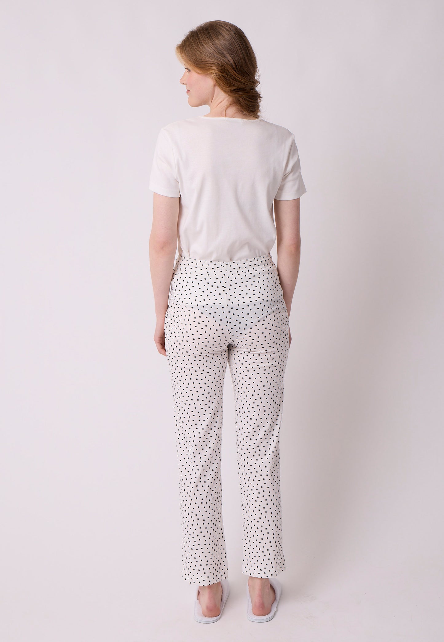 Pyjamahose, Modell Juna