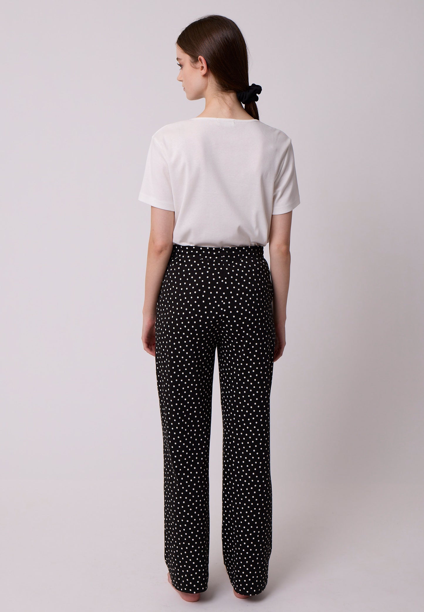Pyjamahose, Modell Juna