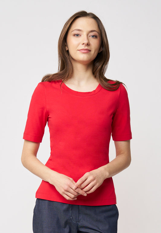 Shirt, Modell Vinnie in lebendigem Rot mit halblangen Ärmeln und enger Passform aus glattem, bequemem Stoff