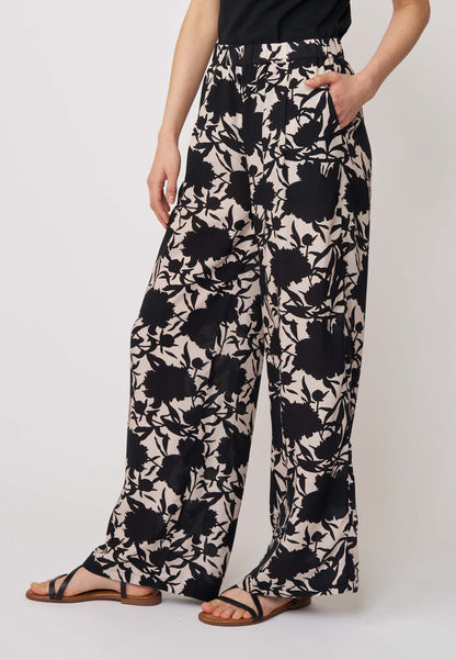 Hose, Modell Rebeca