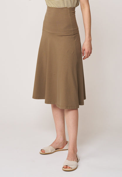 Rock, Modell Doreen in warmem Braun mit ausgestelltem Schnitt und hohem Bund für einen eleganten und legeren Stil