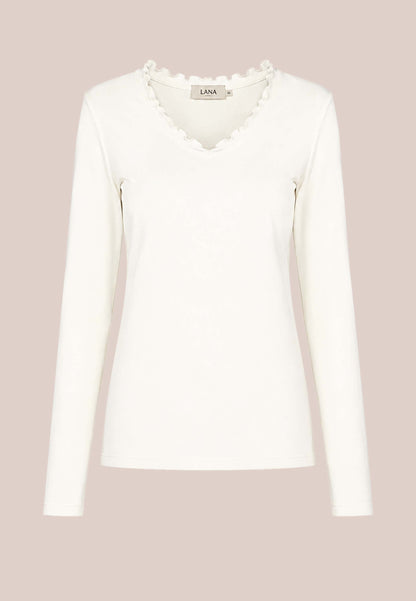 Shirt, Modell Conny in Offwhite mit langen Ärmeln und zartem Spitzenbesatz am Ausschnitt