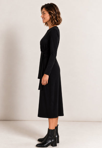 Kleid, Modell June