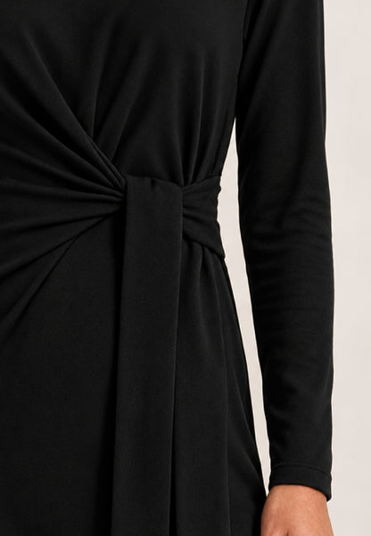Kleid, Modell June