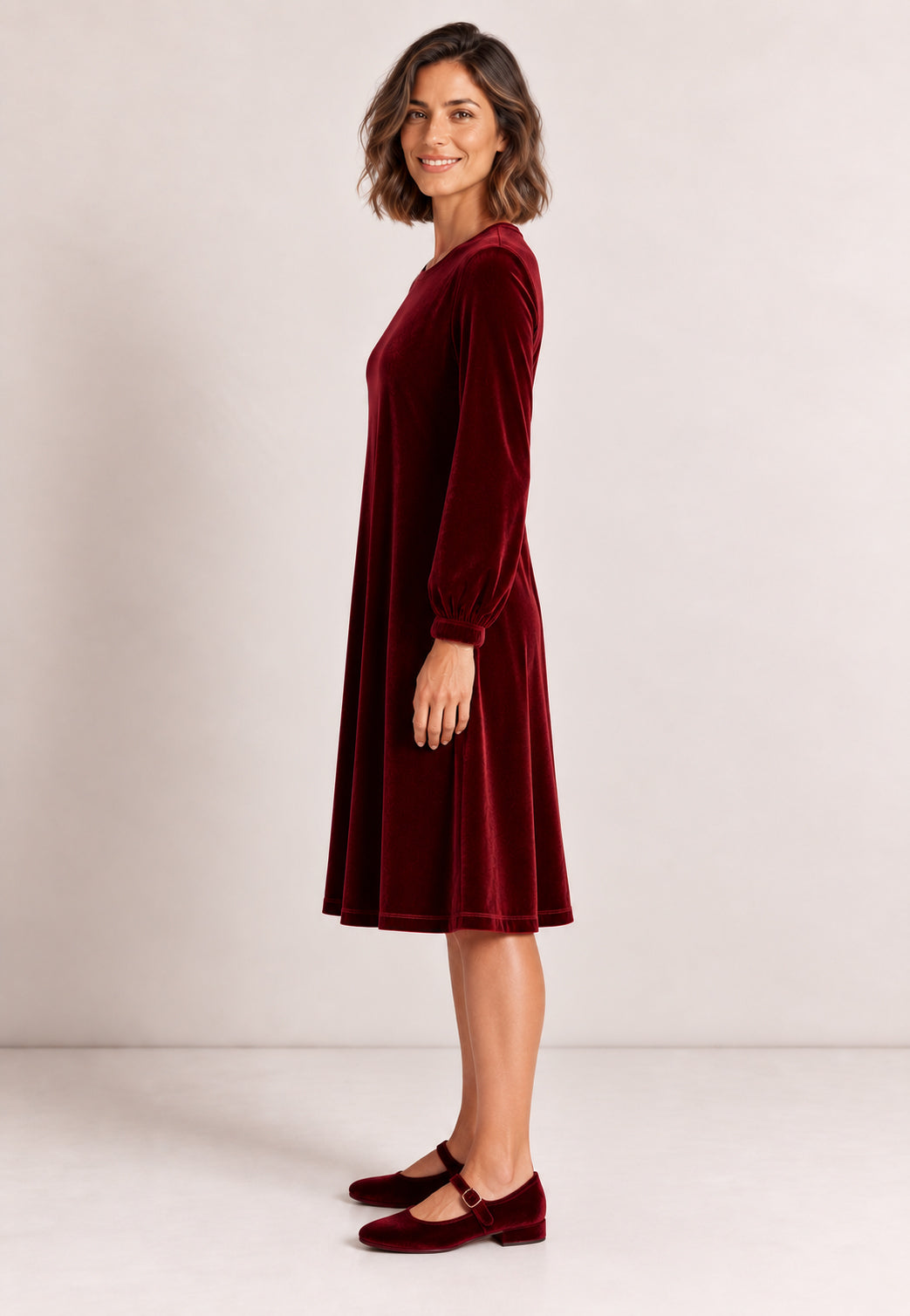 Samtkleid, Modell Isolde