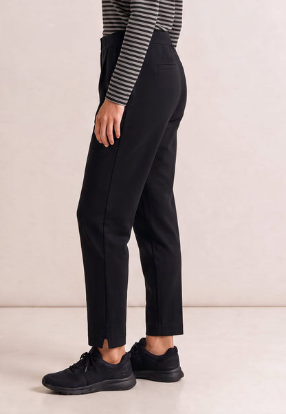 Hose, Modell Regina