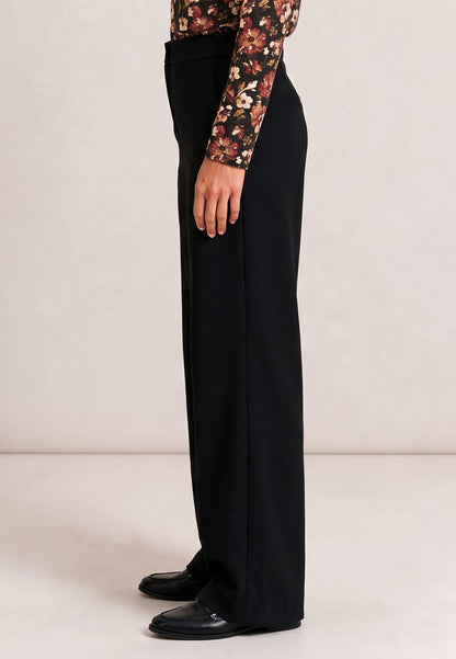 Hose, Modell Susana