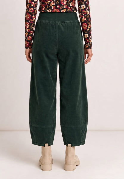 Hose, Modell Kira