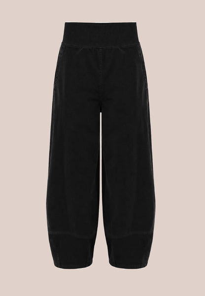 Hose, Modell Kira