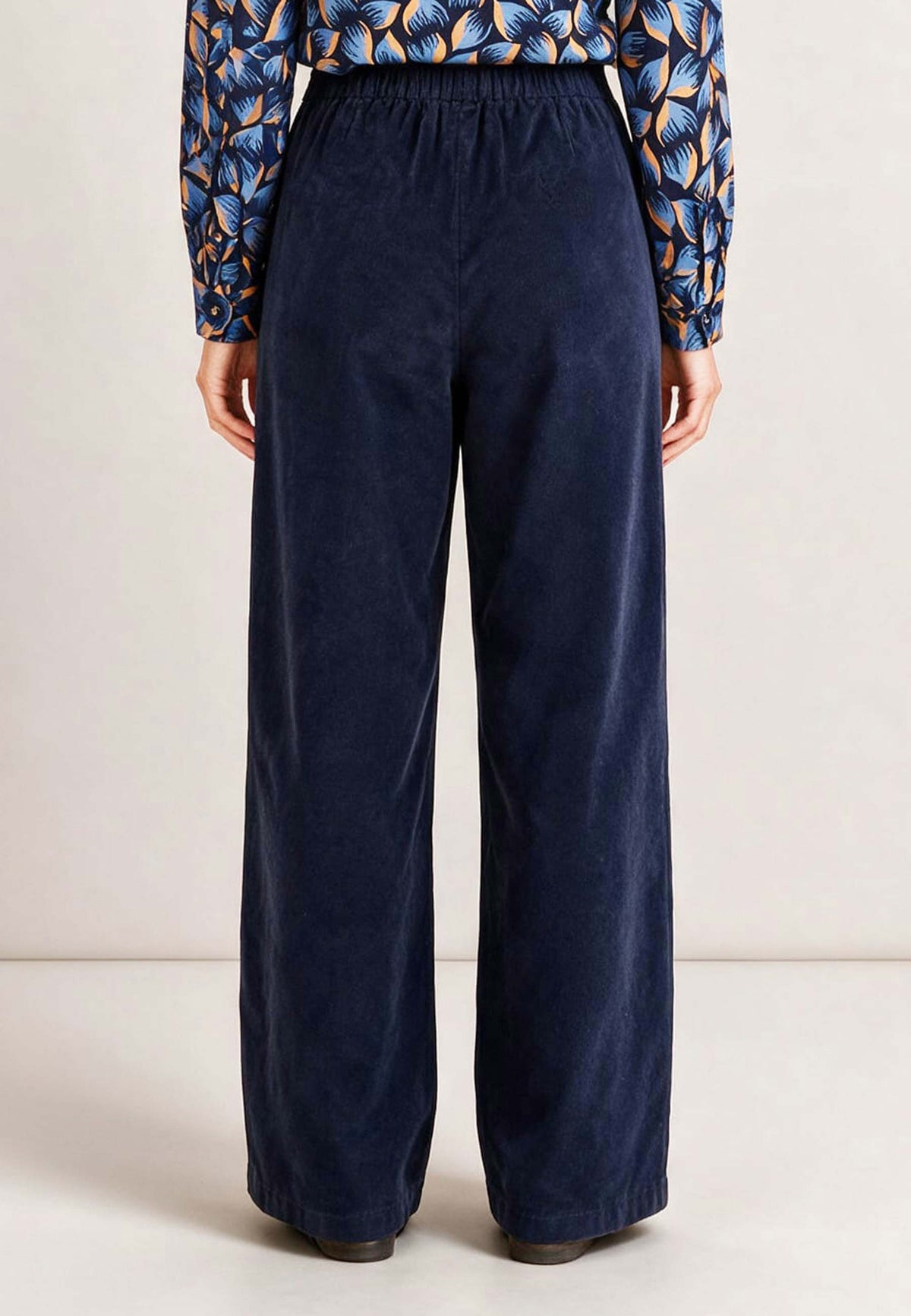 Hose, Modell Tess