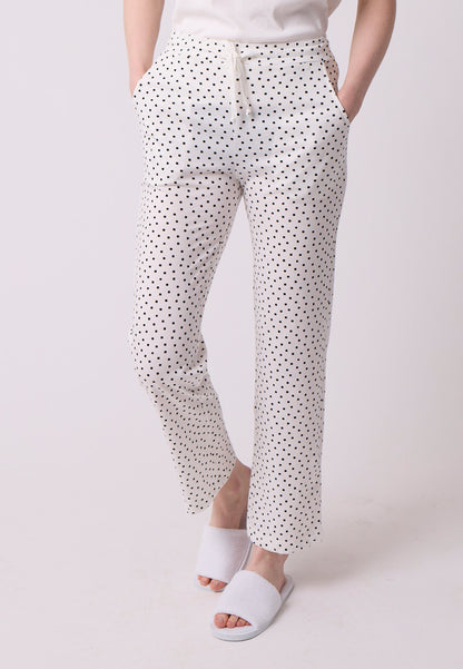 Pyjamahose, Modell Juna