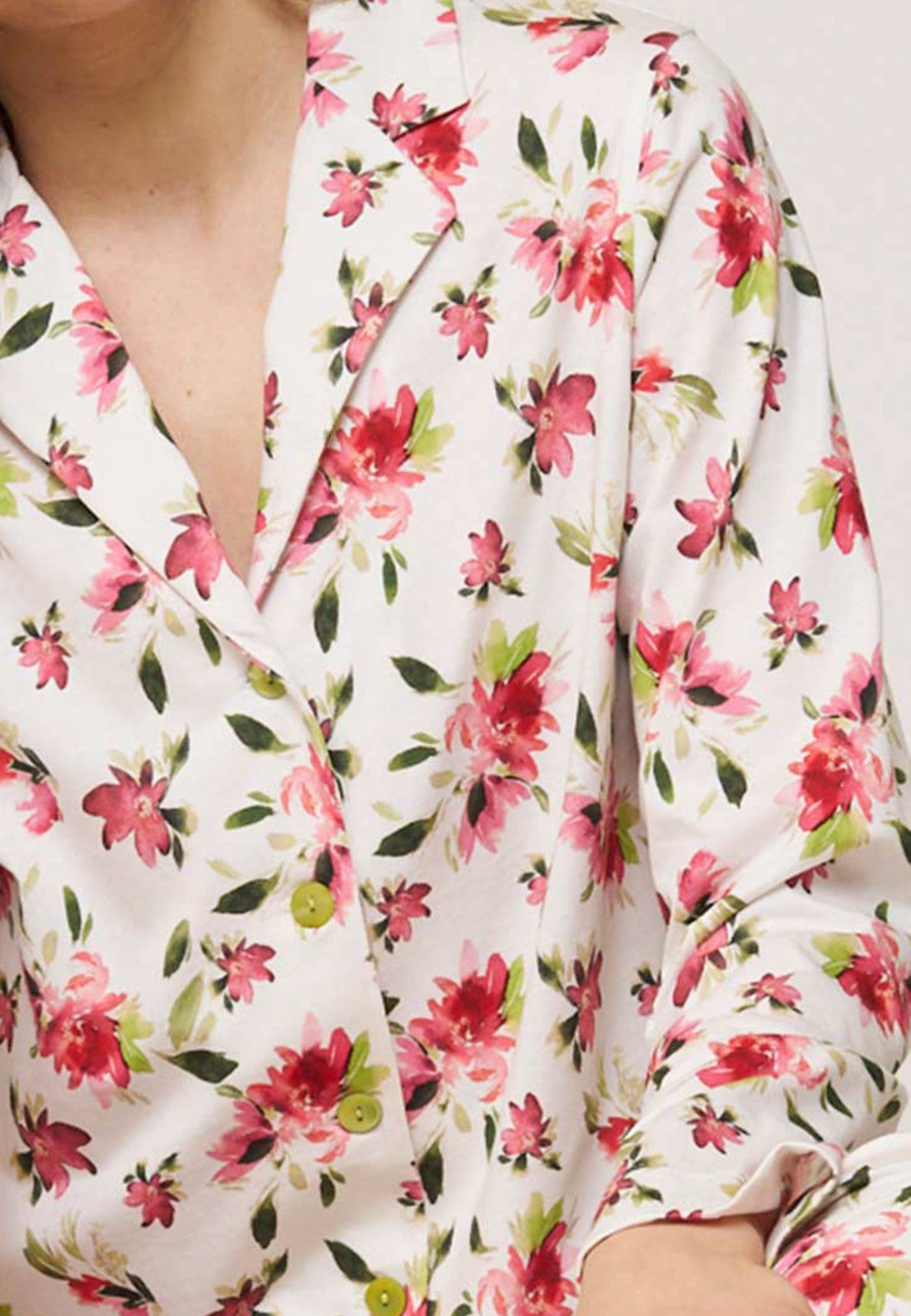 Pyjamajacke, Modell Juna