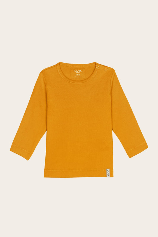 T-Shirt Modell Jule sonnengelb nachhaltige Bio Baumwolle langarm weich angenehm